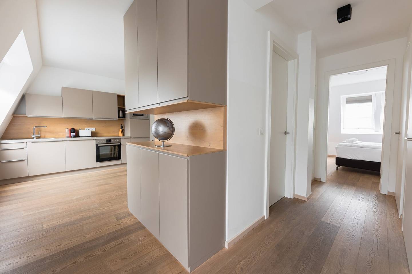 Stilvolle Dachgeschosswohnung mit Terrasse in 1200 Wien