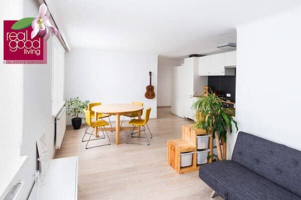 Traumhafte Anleger-Dachgeschoßwohnung in 1120 Wien  3 Zimmer, Balkon, Kaufpreis € 429.000 - befristet vermietet ist bis 14. Oktober 2028!