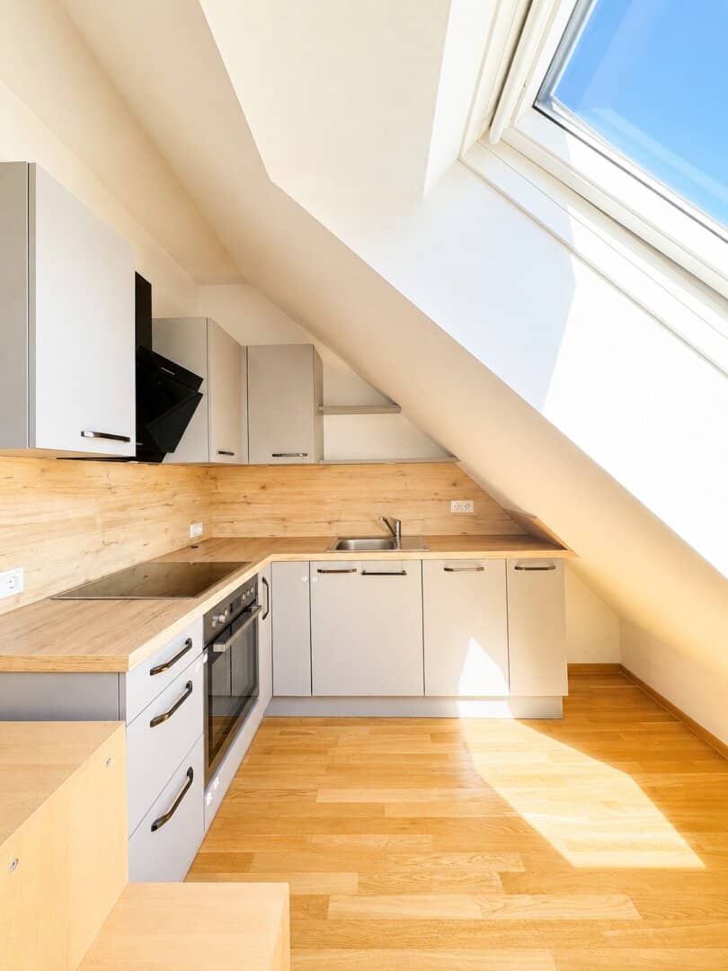 Exklusiver 3-Zimmer Dachgeschoss-Neubau mit zwei Terrassen in Bestlage nahe Kagraner Platz