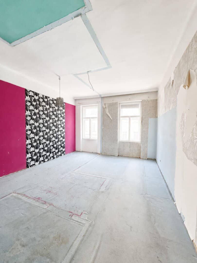3-Zimmer-Altbauwohnung mit Balkon und Gestaltungspotenzial in 1080 Wien