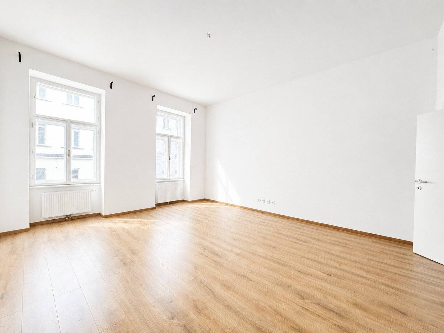 Stilvolle Altbauwohnung in der Josefstadt – 2 Zimmer mit genehmigtem Balkon