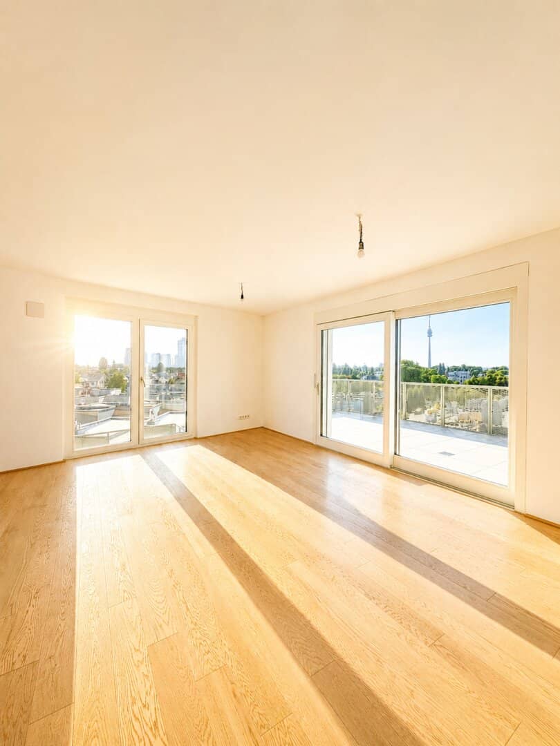 ***Provisionsfrei***Luxuswohnung mit Dachgarten, Terrasse und Traumblick