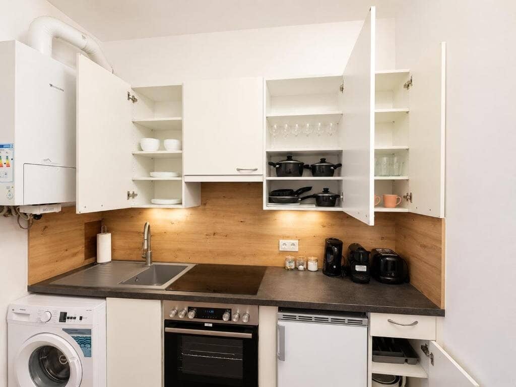 Sanierte 1,5-Zimmer-Altbauwohnung in Toplage von Favoriten