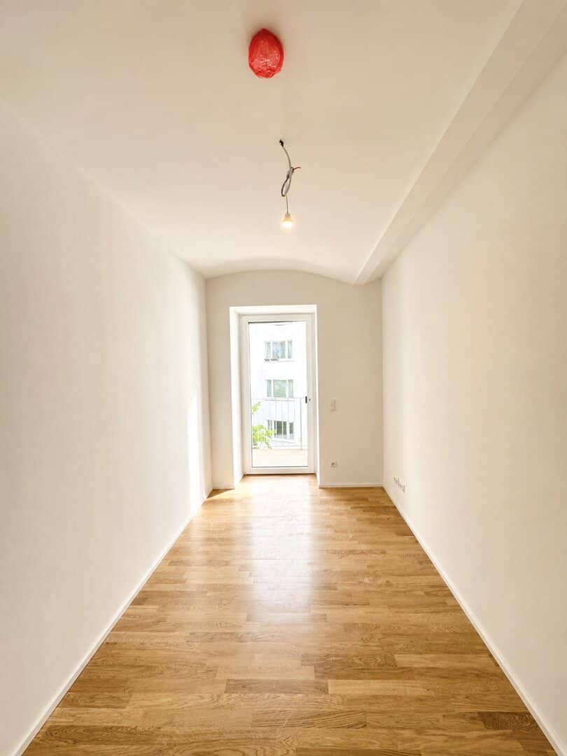 Stilvoller Erstbezug mit Balkon & Loggia in absoluter Ruhelage