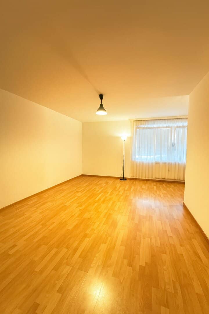 ---Attraktive 1-Zimmer-Wohnung in Augartennähe---