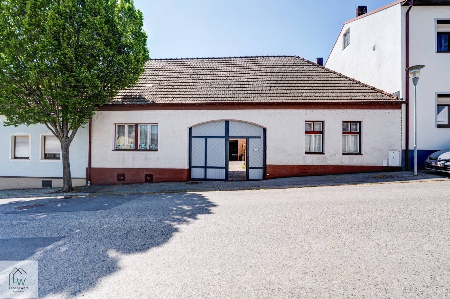 Familienhaus mit Werkstatt – Platz für Ihre Familie und Ihre Leidenschaft