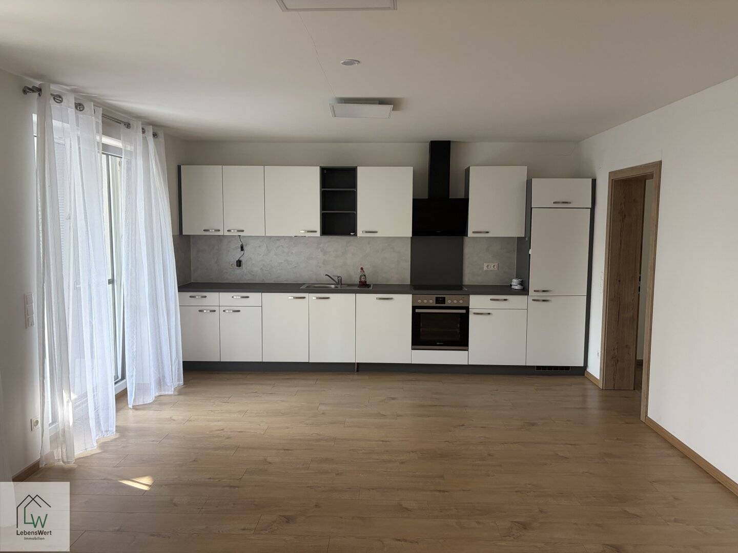 75 m² | Loggia | 2 Parkplätze | Top!