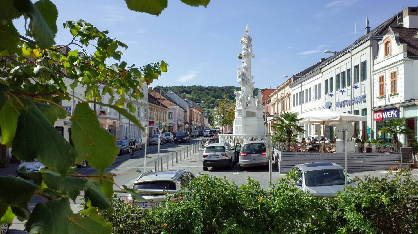 Wohnen am Fuße des Ölbergs - Sanierter Altbau - 2.000m² Grund