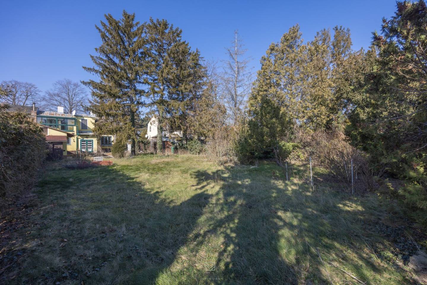 Neuer Preis! Top Grundstück in Essling – 865 m² mit Altbestand und großem Entwicklungspotential!