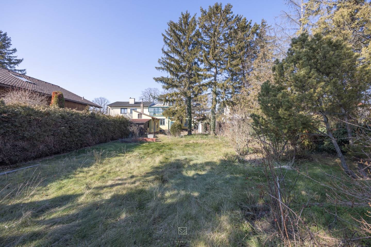 Neuer Preis! Top Grundstück in Essling – 865 m² mit Altbestand und großem Entwicklungspotential!
