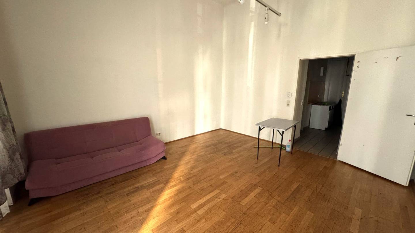 AirBnB Vermietung: Objekt im traumhaften Altbau und ausgezeichneter Lage