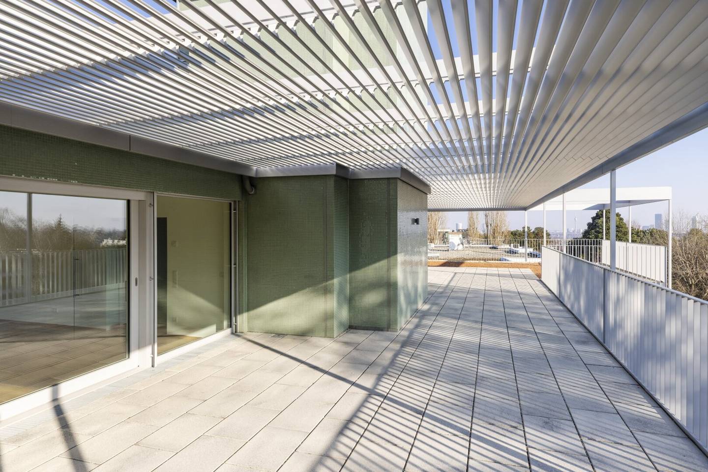 Einzugsbereites Penthouse - 3 Ebenen - 139 m² Terrasse und Blick über Wien