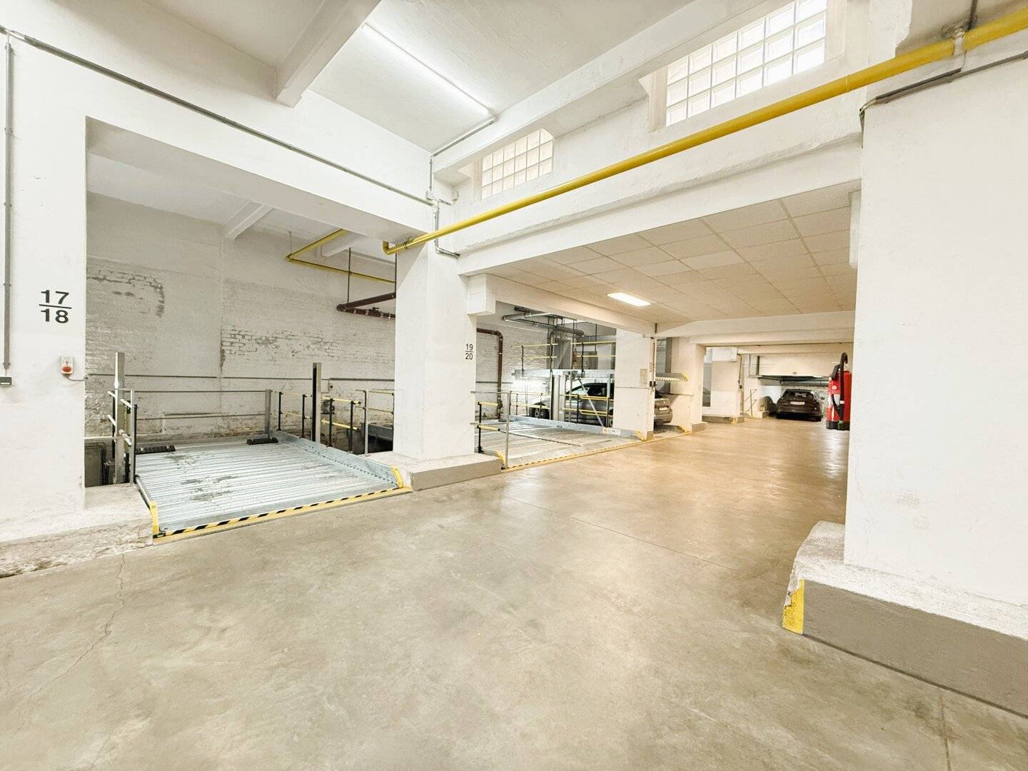 Tiefgaragenparkplatz - 5 Gehminuten zur Mariahilfer Straße entfernt
