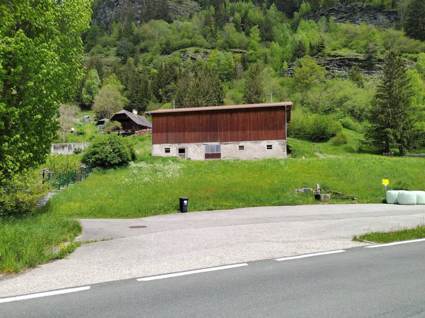 Baugrund mit guter Anbindung und Bergpanorama inmitten des Maltatales