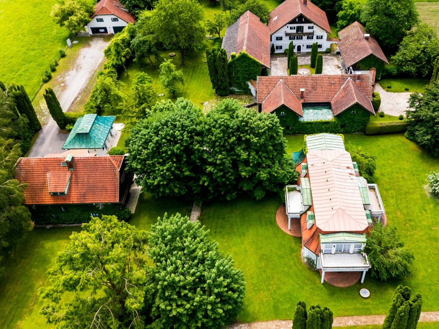 Exklusives Herrenhaus und Gutsanwesen bietet großartige Möglichkeiten