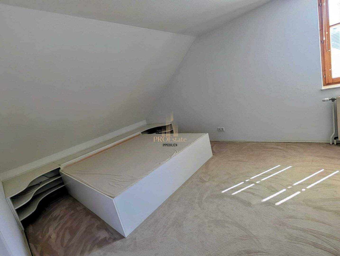 Mehrfamilienhaus - 3 Wohneinheiten mit Garten & Garage in Gmunden – WF 268m², 8 Zimmer!