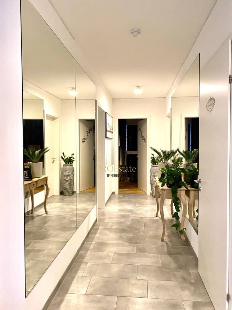 Luxuriöses Terrassenwohnung über den Dächern von Traun! Die Residenz erwartet Sie!