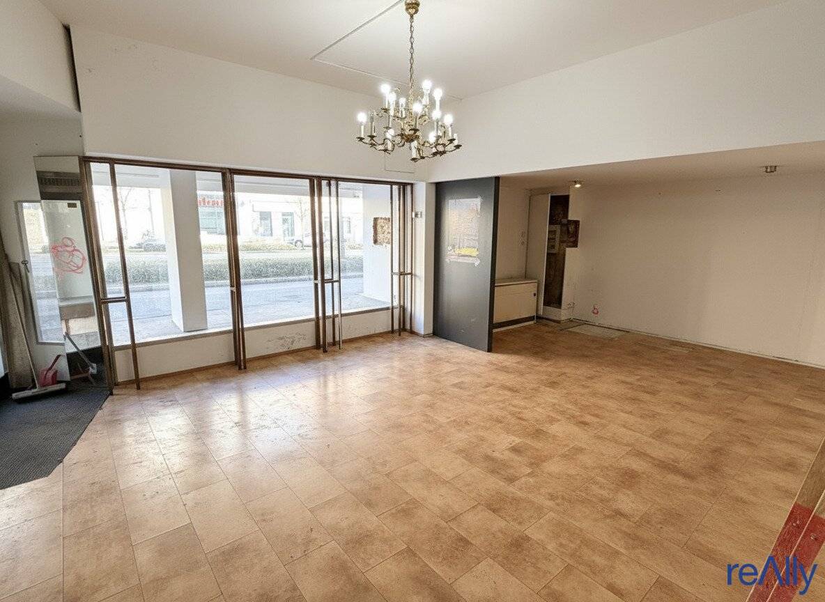 Branchenfreies, attraktives Geschäftslokal mit ca. 175m2 in sehr guter Lage