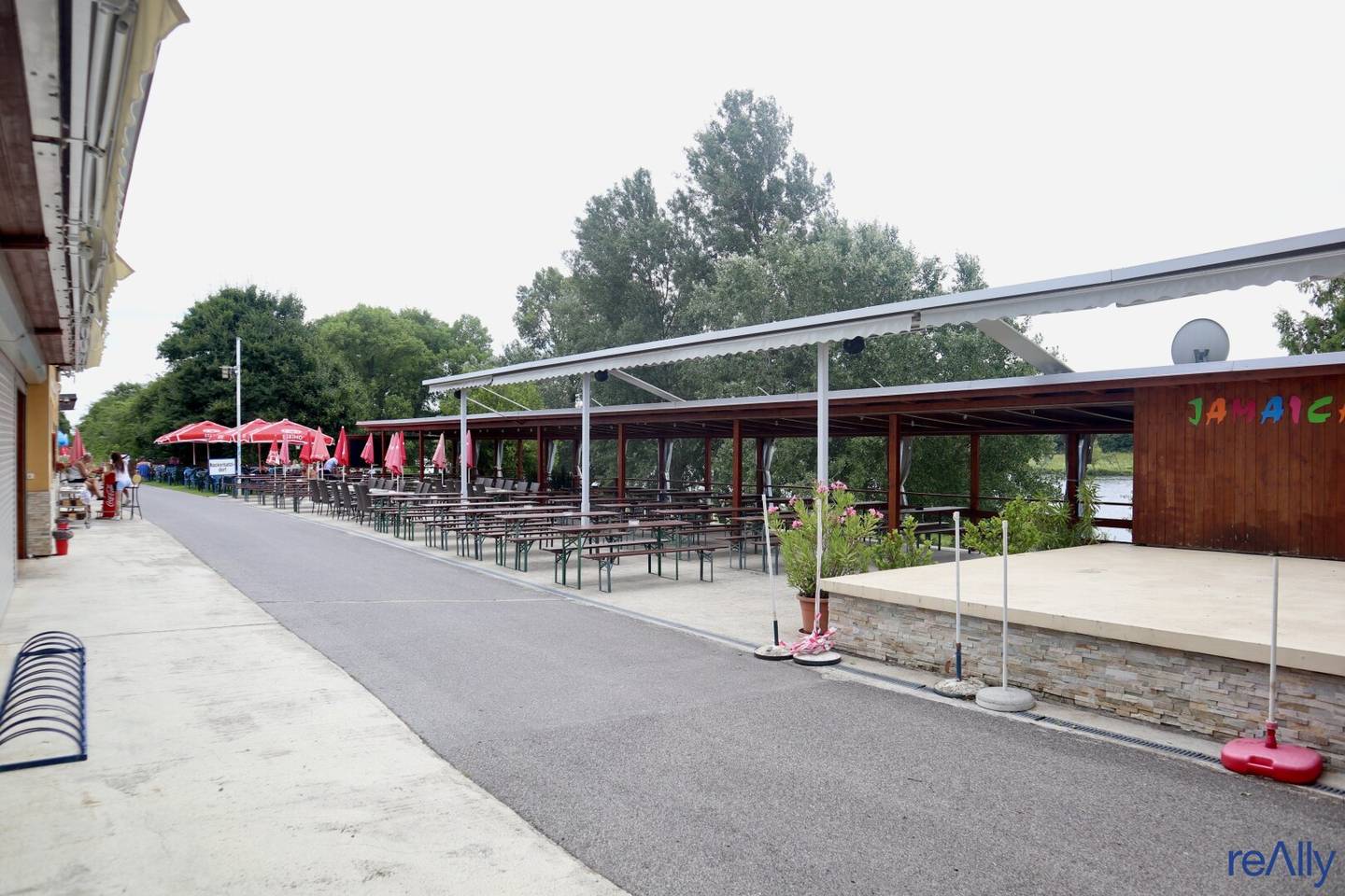 Top ausgestattetes Restaurant/Gastro n Bestlage Donauinsel-Lobau