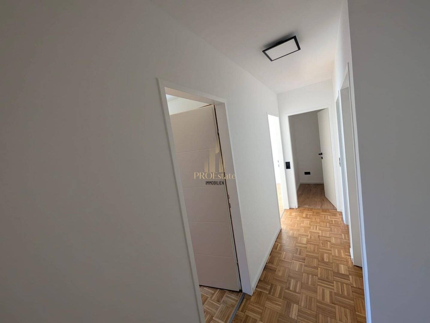 Moderne 2 Zimmer Wohnung in Wels, 65m², Balkon, Garage, Aufzug nur 175.000 €!