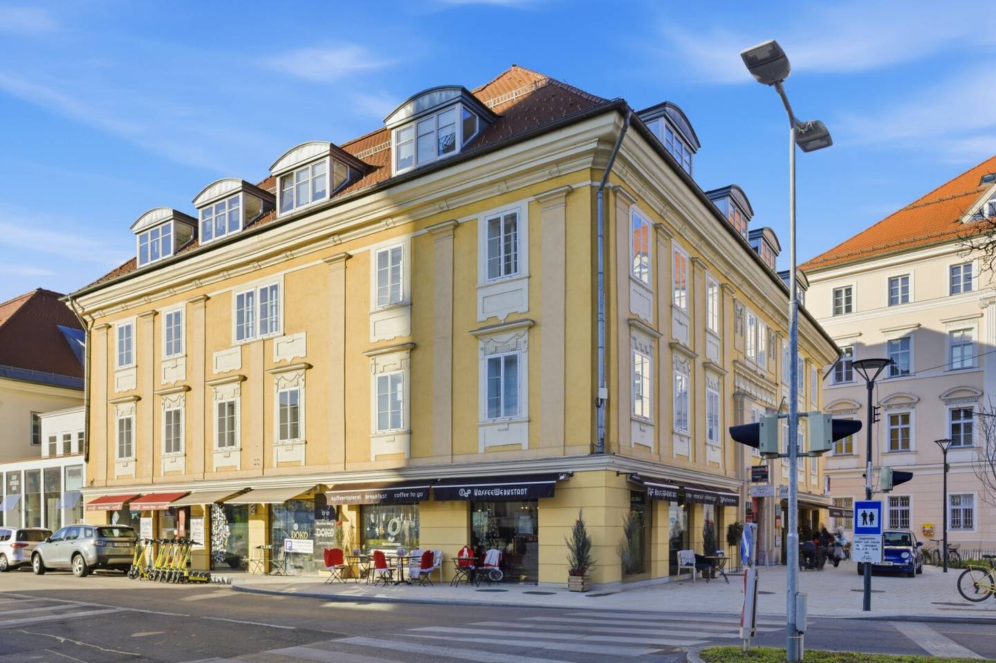 Großraum Wohlfühlbüro mit Geschichte – Stilvoll Arbeiten am Heuplatz! - Bis zu 1.000 Mbits!