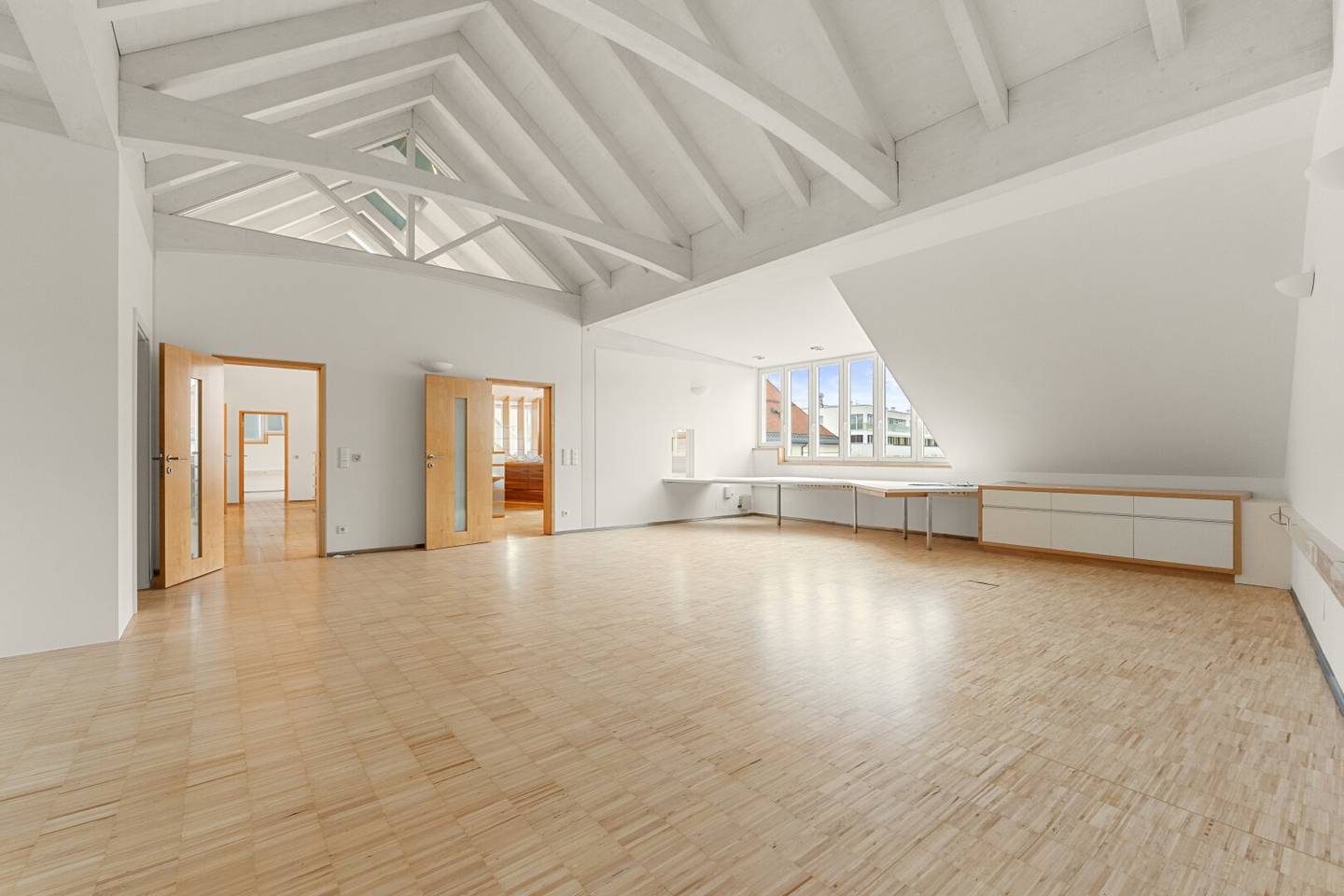 Büro / Ordination oder Praxis am Benediktinermarkt - Ihr neuer Standort mit 232 Quadratmetern!