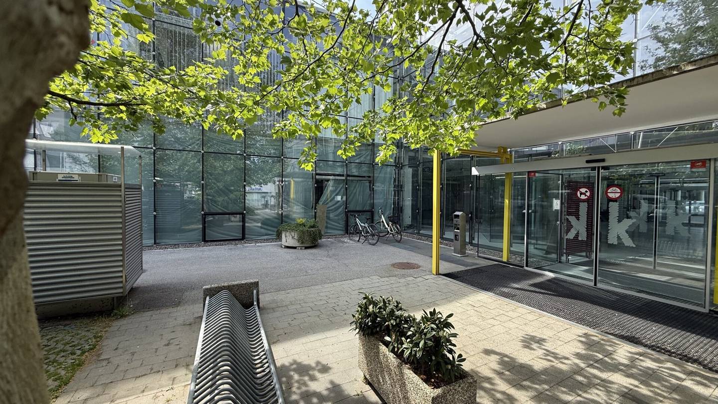 KINDERMANNZENTRUM- Erdgeschossfläche mit hoher Kundenfrequenz und maximaler Sichtbarkeit