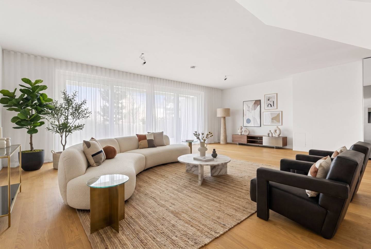 ERSTBEZUG: Moderne Maisonette mit Garten & Terrasse am Benediktinermarkt in Klagenfurt!