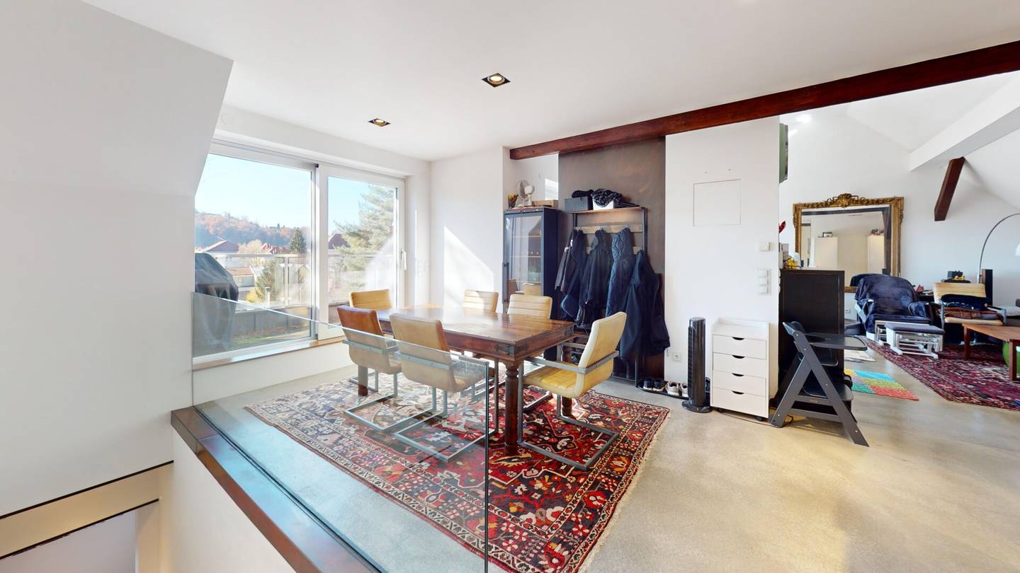 Altbau trifft Ausblick: Ein Refugium über den Dächern