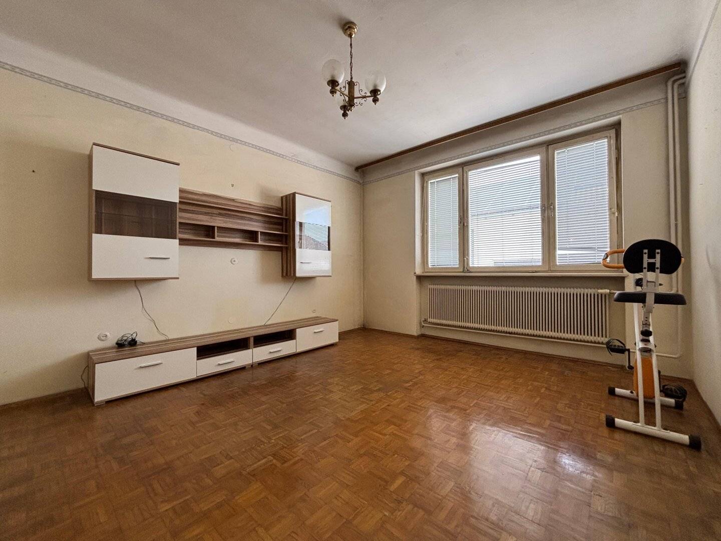 Platz für Mensch, Tier & Traktor - Wohnhaus mit zwei großen Stadln auf 1300m² Grundstück