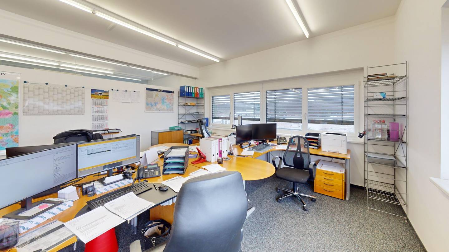 Kindermannzentrum- BUSINESS OASE