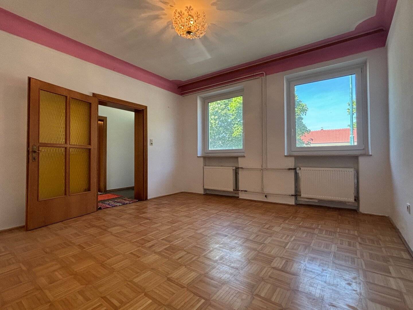Jetzt hat jeder sein eigenes Zimmer - großes, renoviertes Landhaus mit gemauertem Stadl