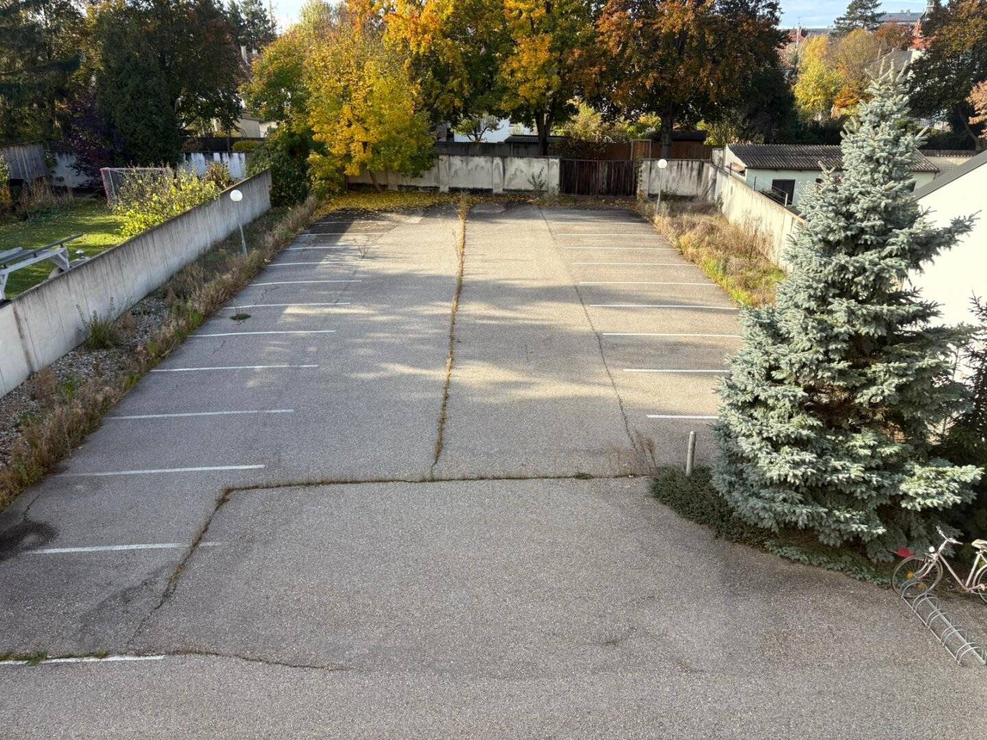 Attraktives Zinshaus in Mistelbach: 9 Wohnungen, 20 Stellplätze, gepflegt, hohe Renditechancen!