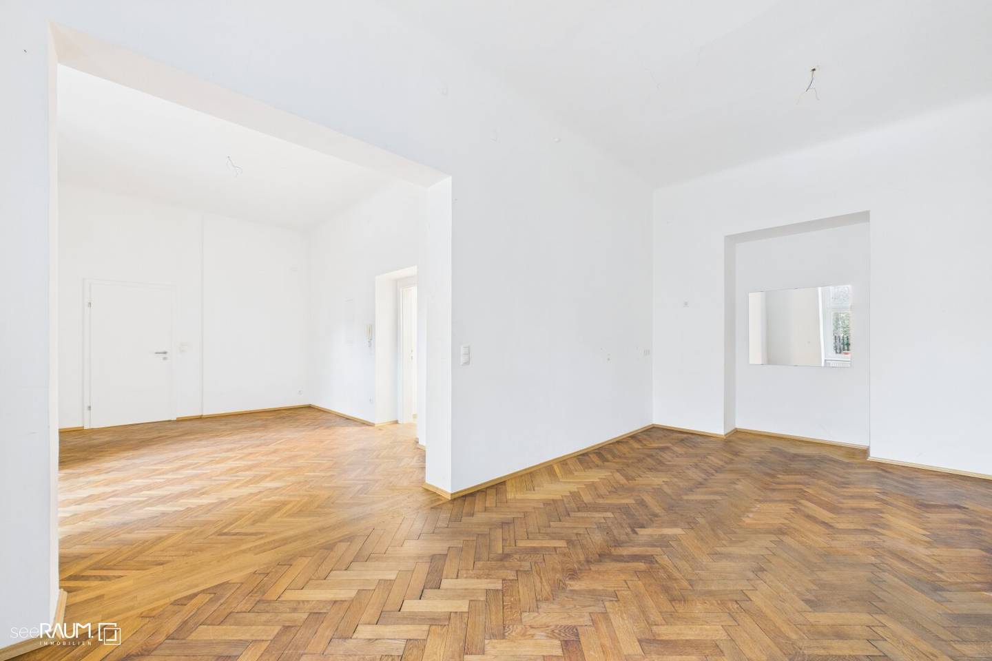 Neuwertige Altbauwohnung in der Grazer Innenstadt