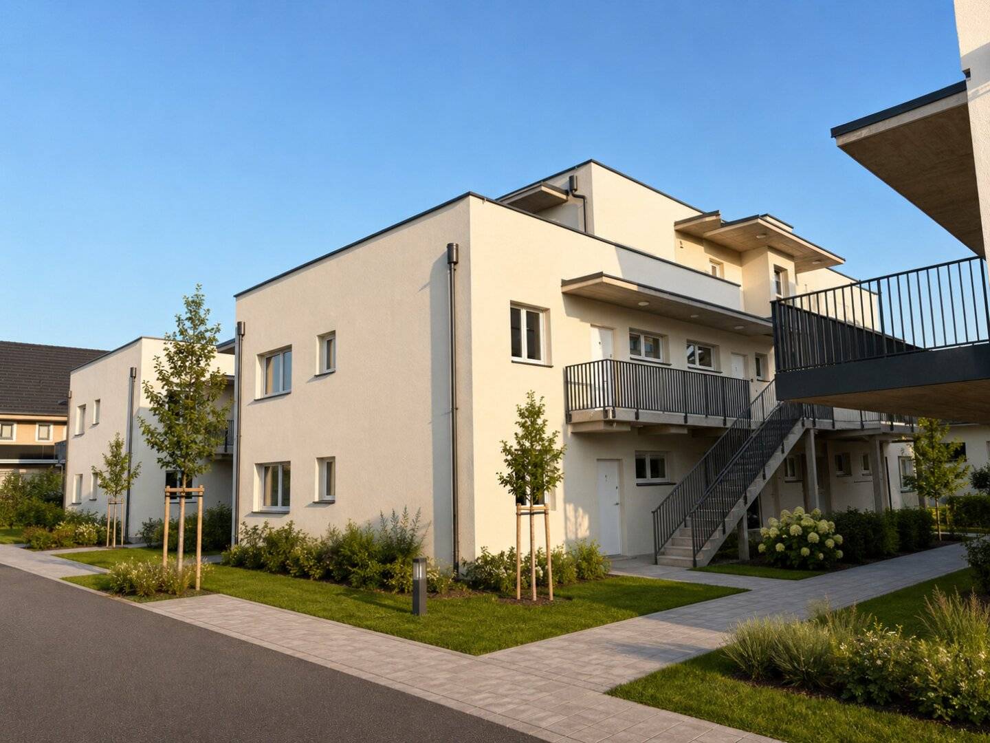 ERSTBEZUG | 19M2 BALKON | 74M2 WOHNFLÄCHE | 2X TG- PARKPLATZ | 3 SCHLAFZIMMER