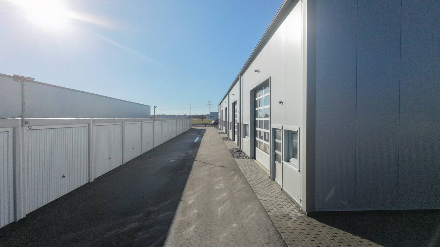 200 m² starten. Auf 400 m² wachsen. Neubauhalle in Laa / Thaya !
