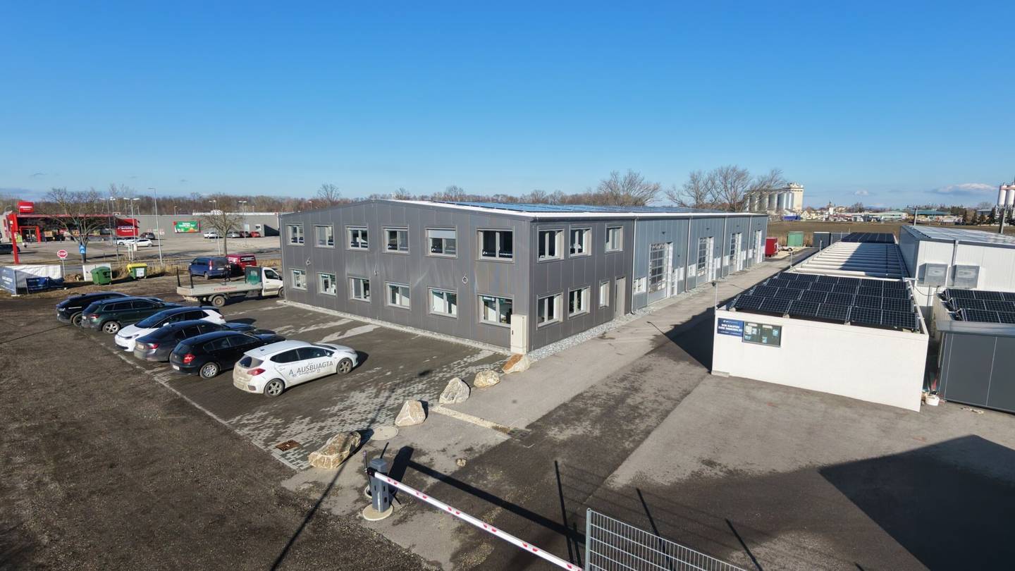 200 m² starten. Auf 400 m² wachsen. Neubauhalle in Laa / Thaya !