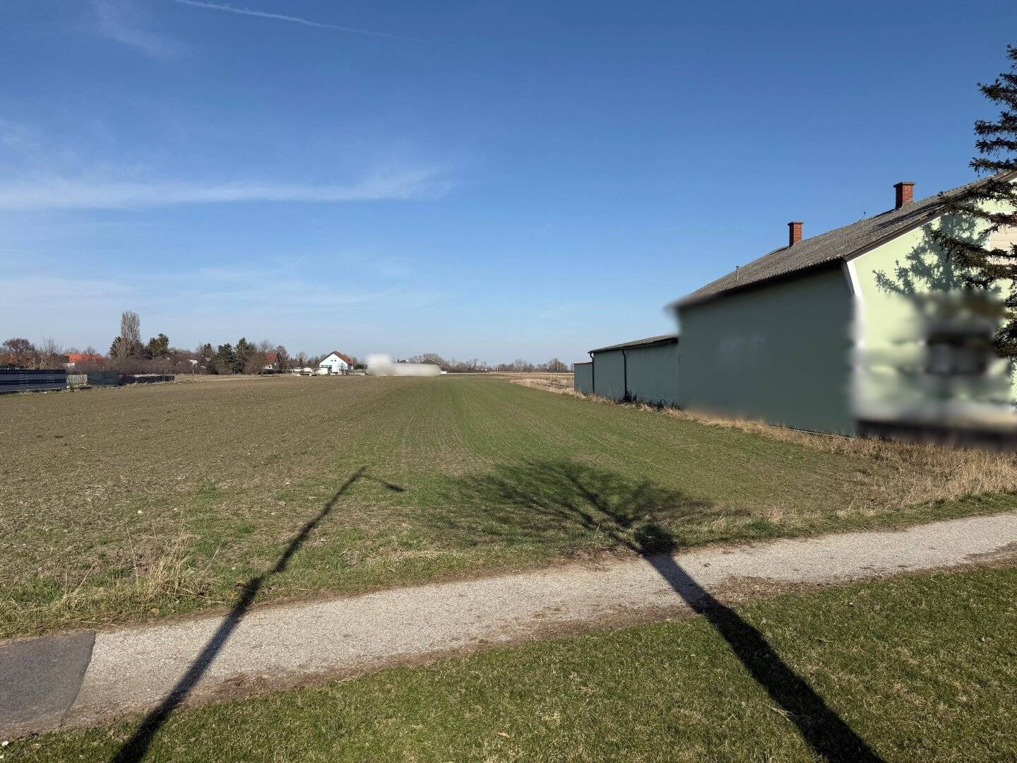 Ihr Baugrund am Ortsrand - großzügiges Grundstück mit naturnahem Wohngefühl