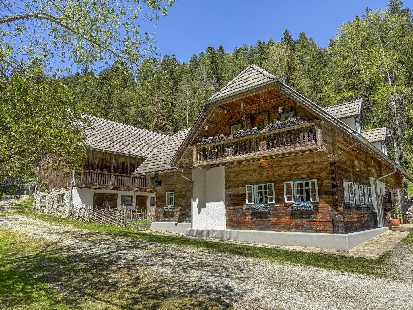 Ein außergewöhnliches Landgut zwischen Natur, Ruhe und besonderer Energie in Birkfeld