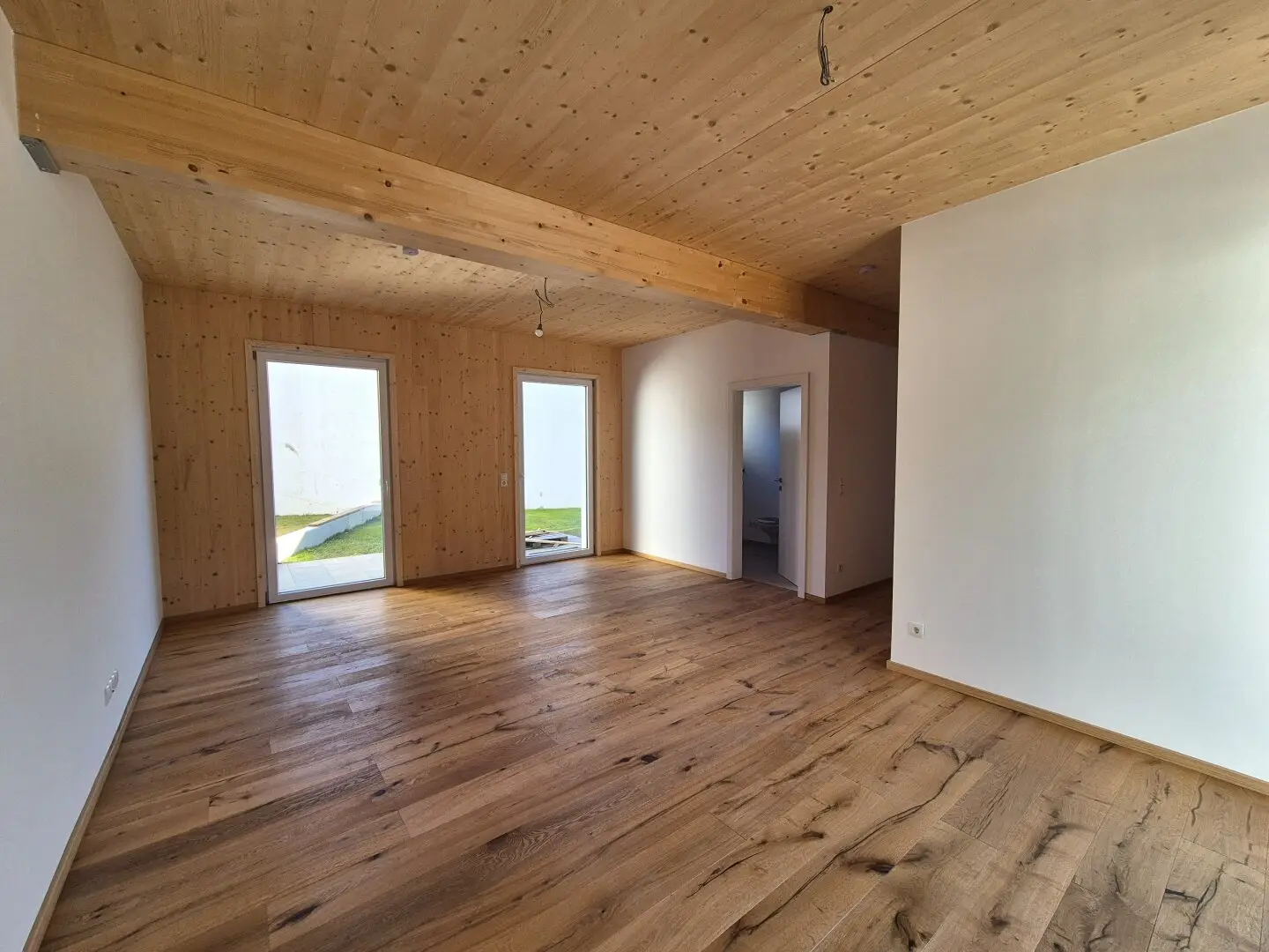 Neubau-Doppelhaus inmitten von Mieders- nur mehr 1 Haus zur Verfügung !