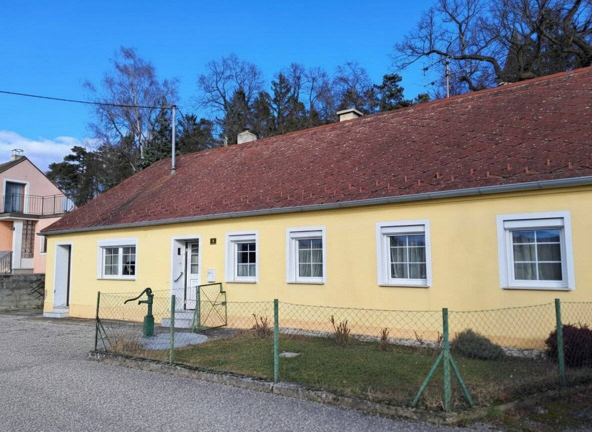 Über den Dächern von Hörersdorf - ehemaliges Bauernhaus für 75.000 €