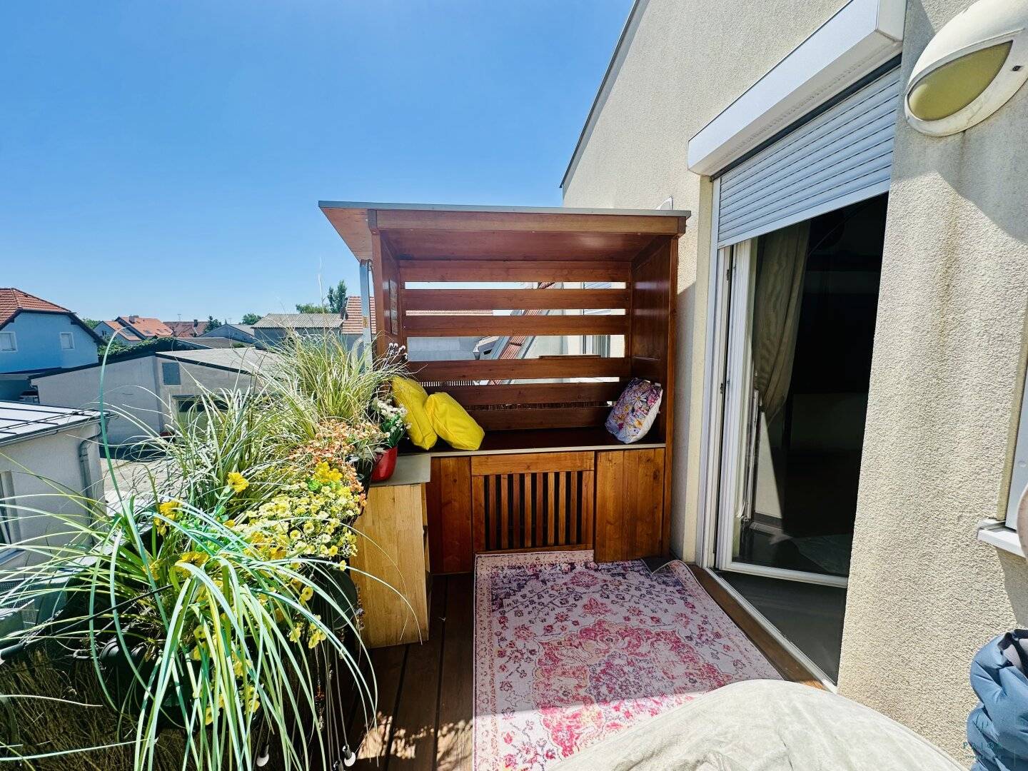 Charmante 3-Zimmer - DG Wohnung mit Balkon, Garage & Klimaanlage in Kottingbrunn - WBF Übernahme möglich