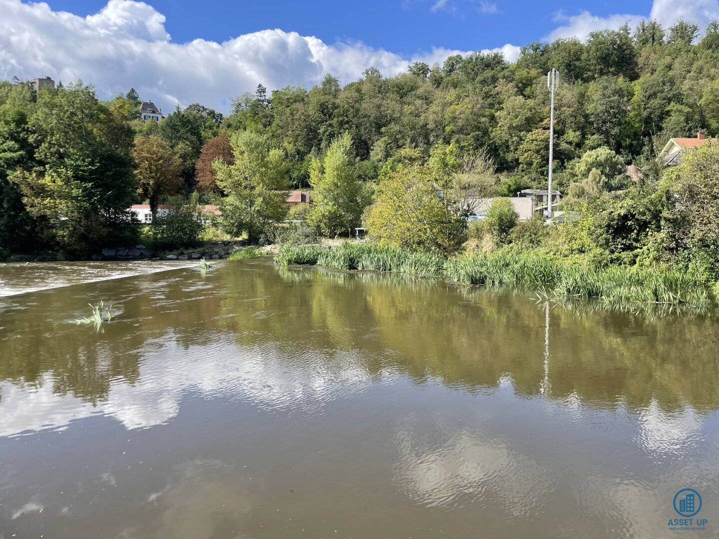 Baugrundstück mit Wasserkraftwerk im Zentrum von Gars am Kamp