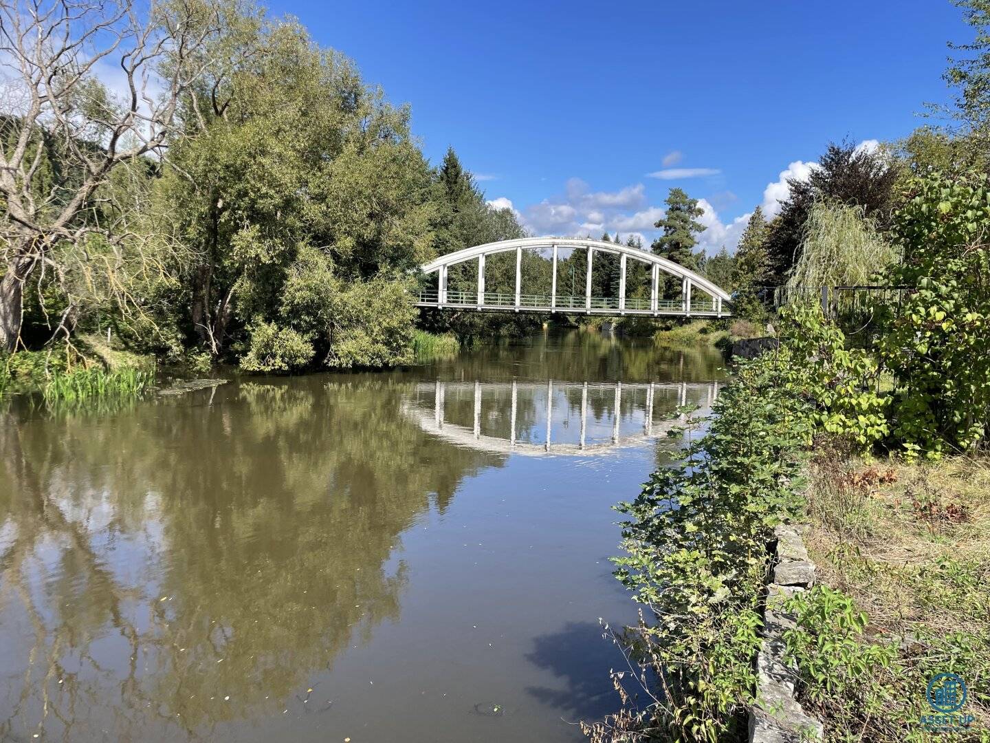 Baugrundstück mit Wasserkraftwerk im Zentrum von Gars am Kamp