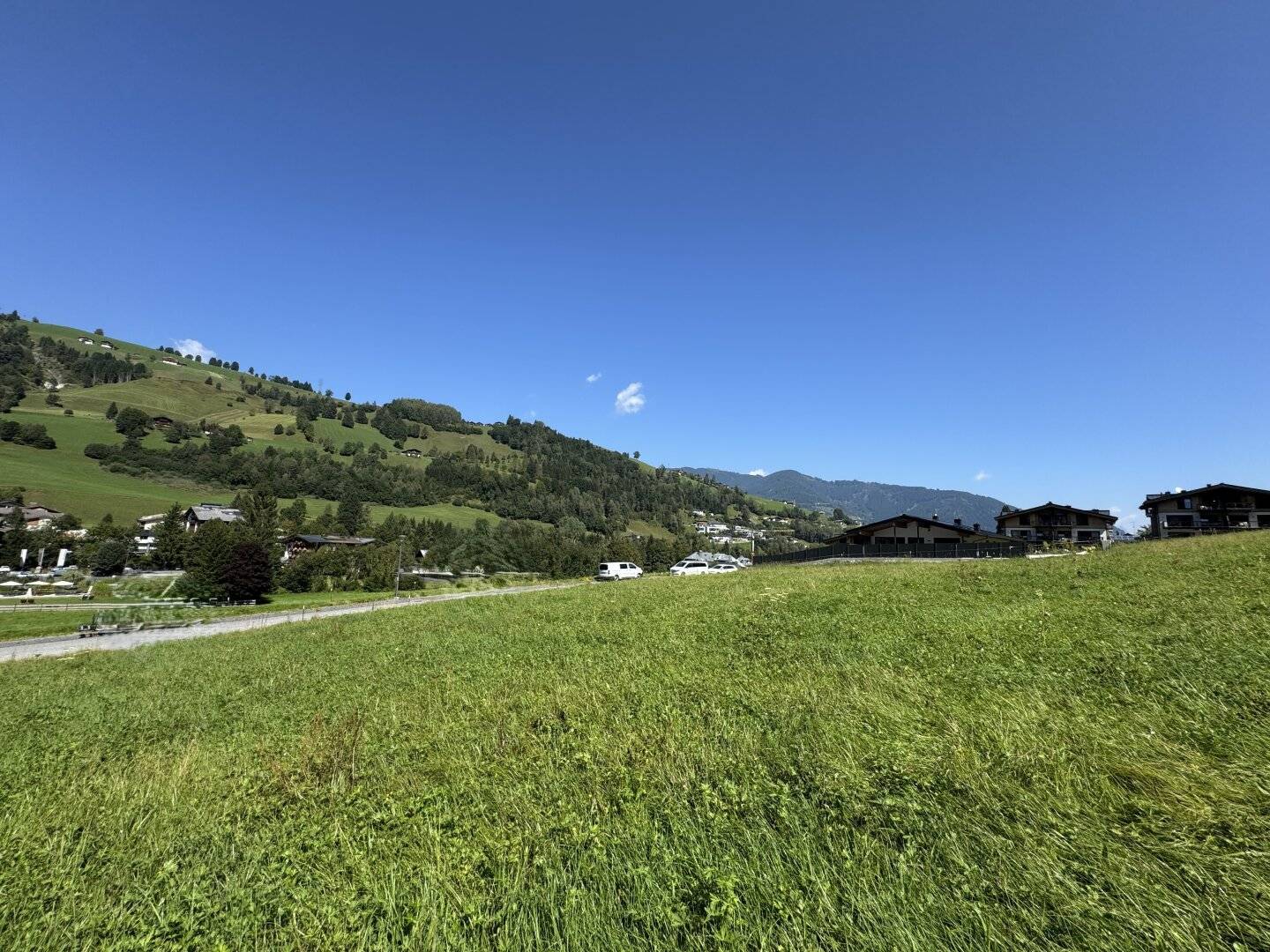 Sonniges Baugrundstück in bester Lage von Kaprun