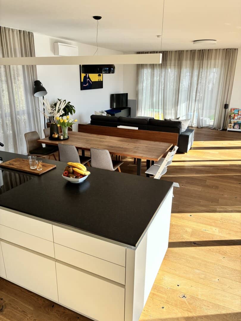 Provisionsfrei: Wohntraum in St. Peter: 4-Zimmer Penthouse-Wohnung