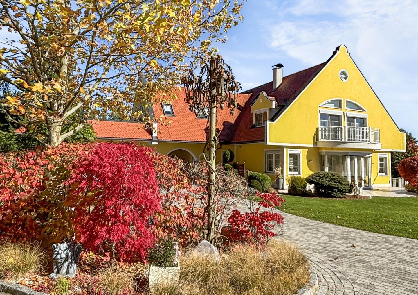 Ihr privates Paradies: Villa, Chalet, Weinkeller, Landwirtschaft und 7 Hektar Freiheit