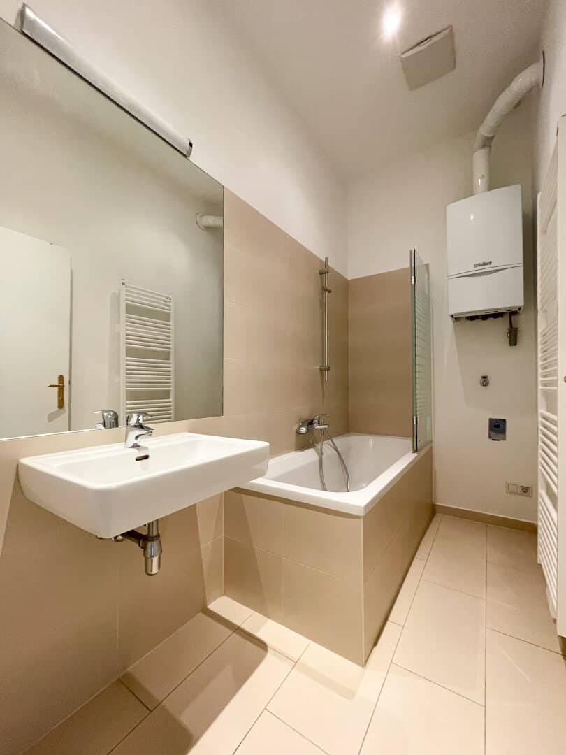 Wohnung neue Küche neues Bad nahe U3