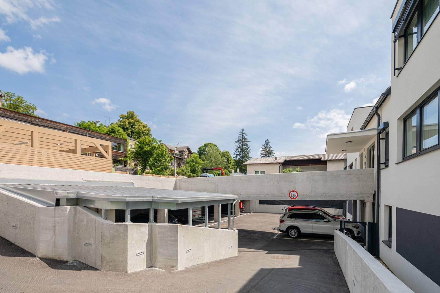 ÜBERDACHTER Stellplatz - Nähe Bahnhof Unterpurkersdorf S50