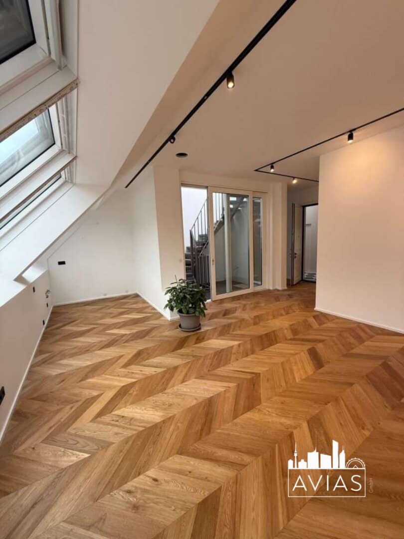Exklusives Dachgeschoss mit großer Terrasse nahe Schönbrunn – Erstbezug mit hochwertiger Ausstattung